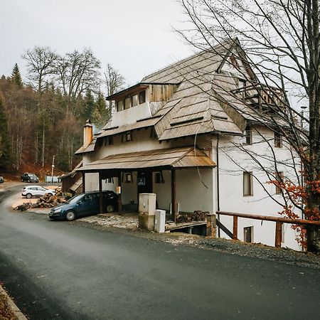 Apartments Dviletov Kutak コパオニク エクステリア 写真